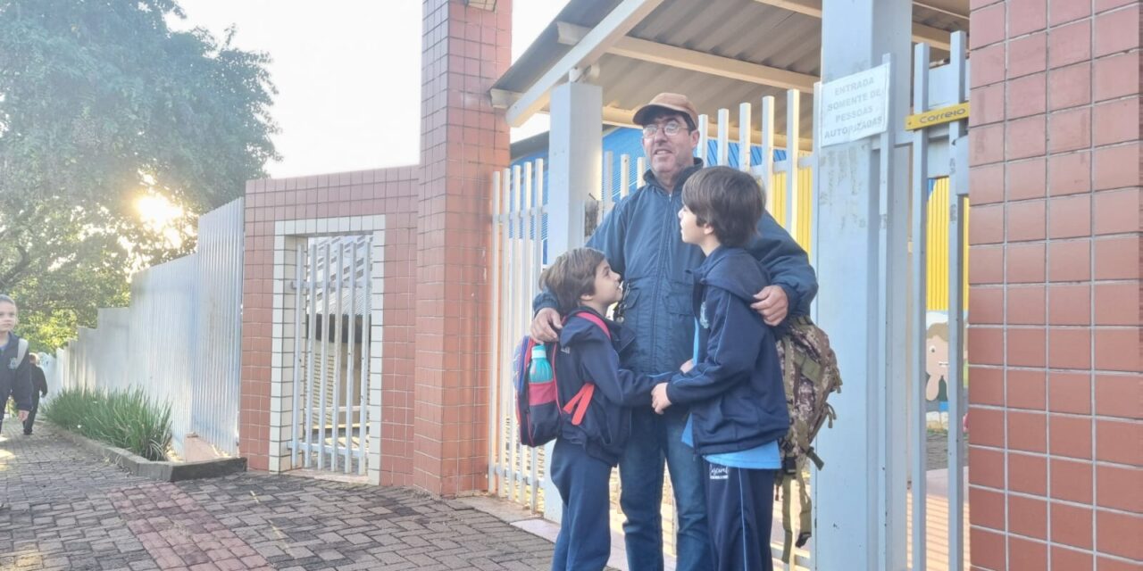 Cada sorriso cura um pouco: